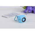 Fashion Shaped Easy Took Level 7 Waterproof Bluetooth Speaker
